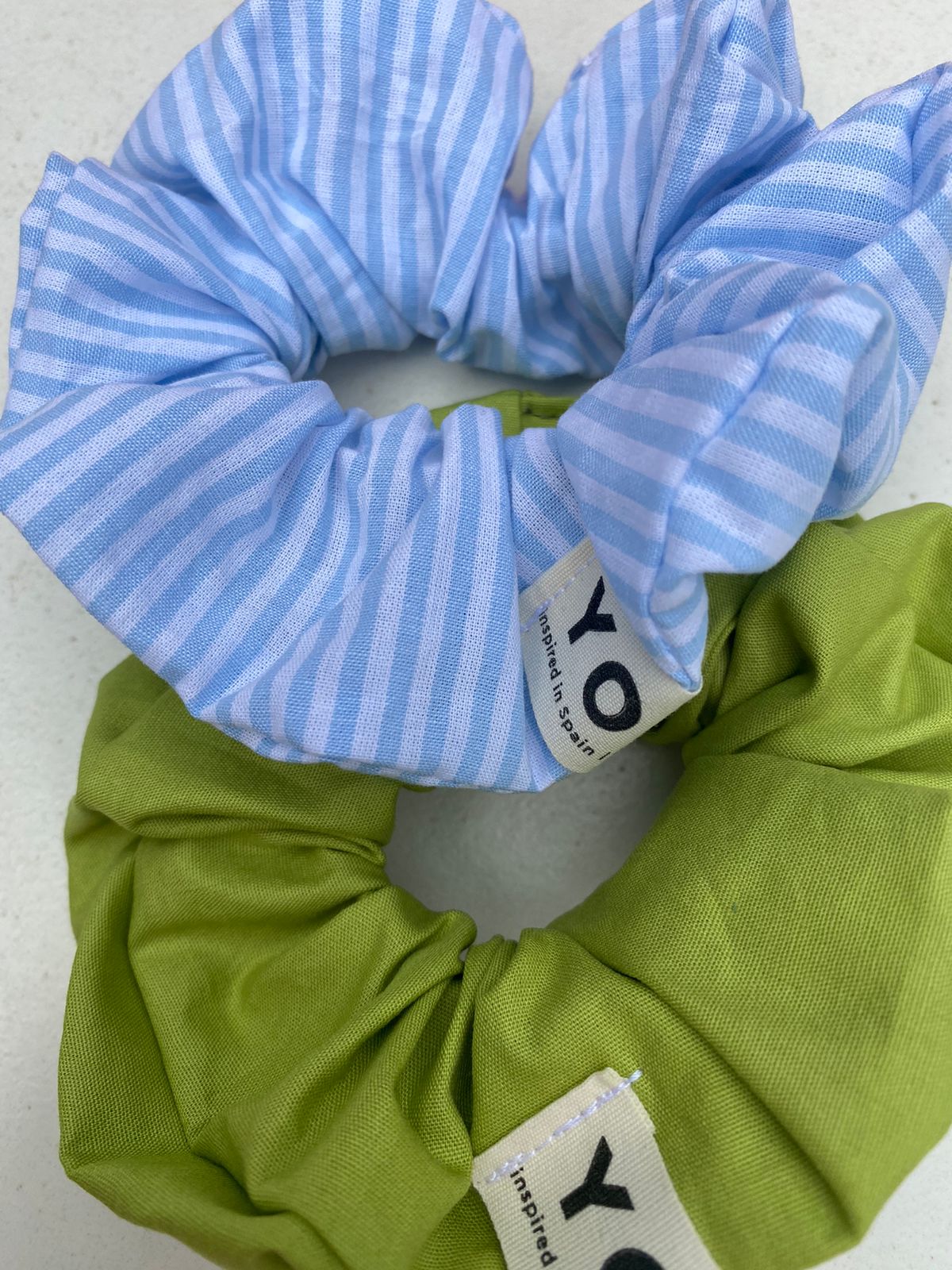 Buenos días - Daily Scrunchies