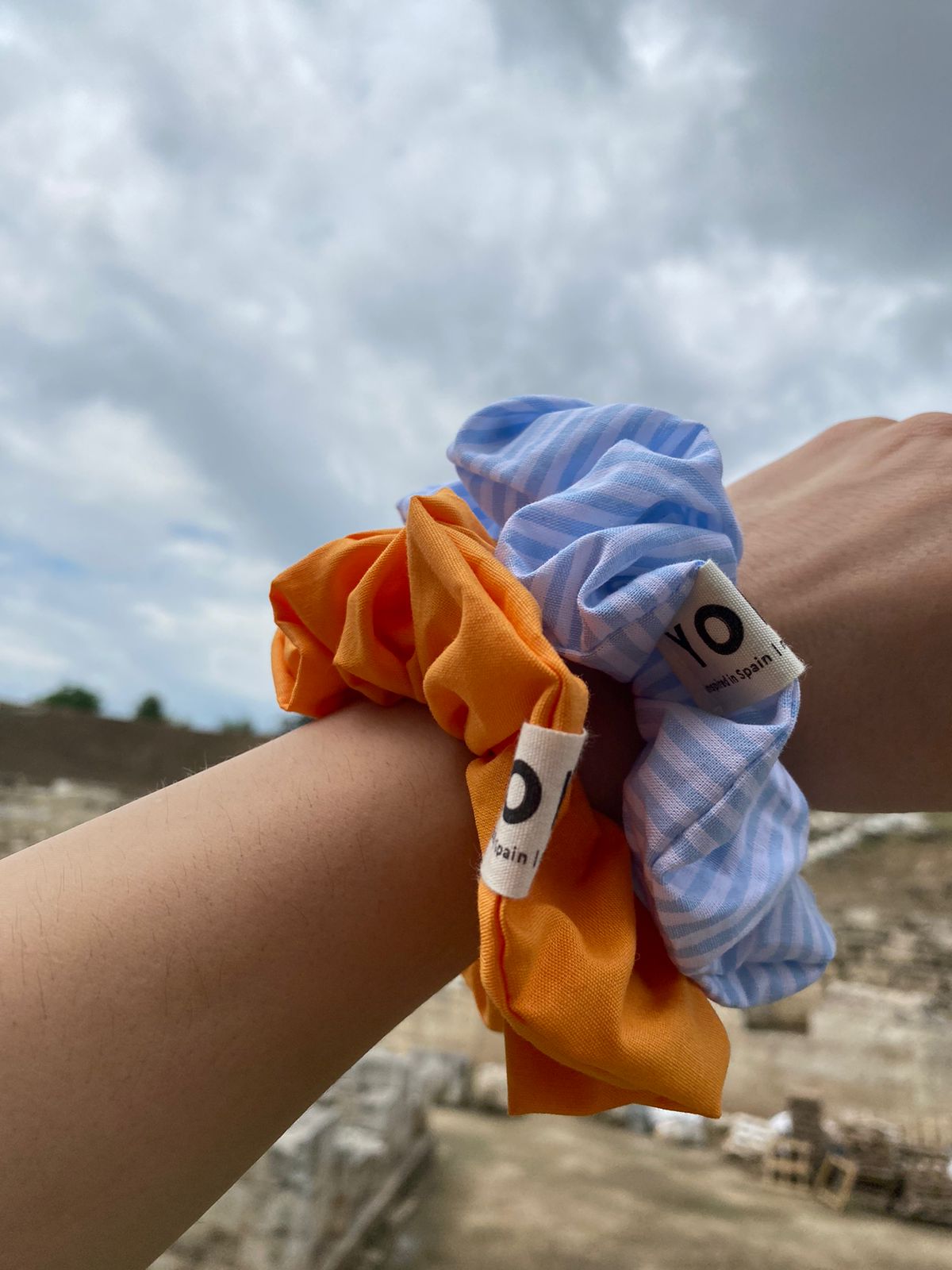 Buenos días - Daily Scrunchies