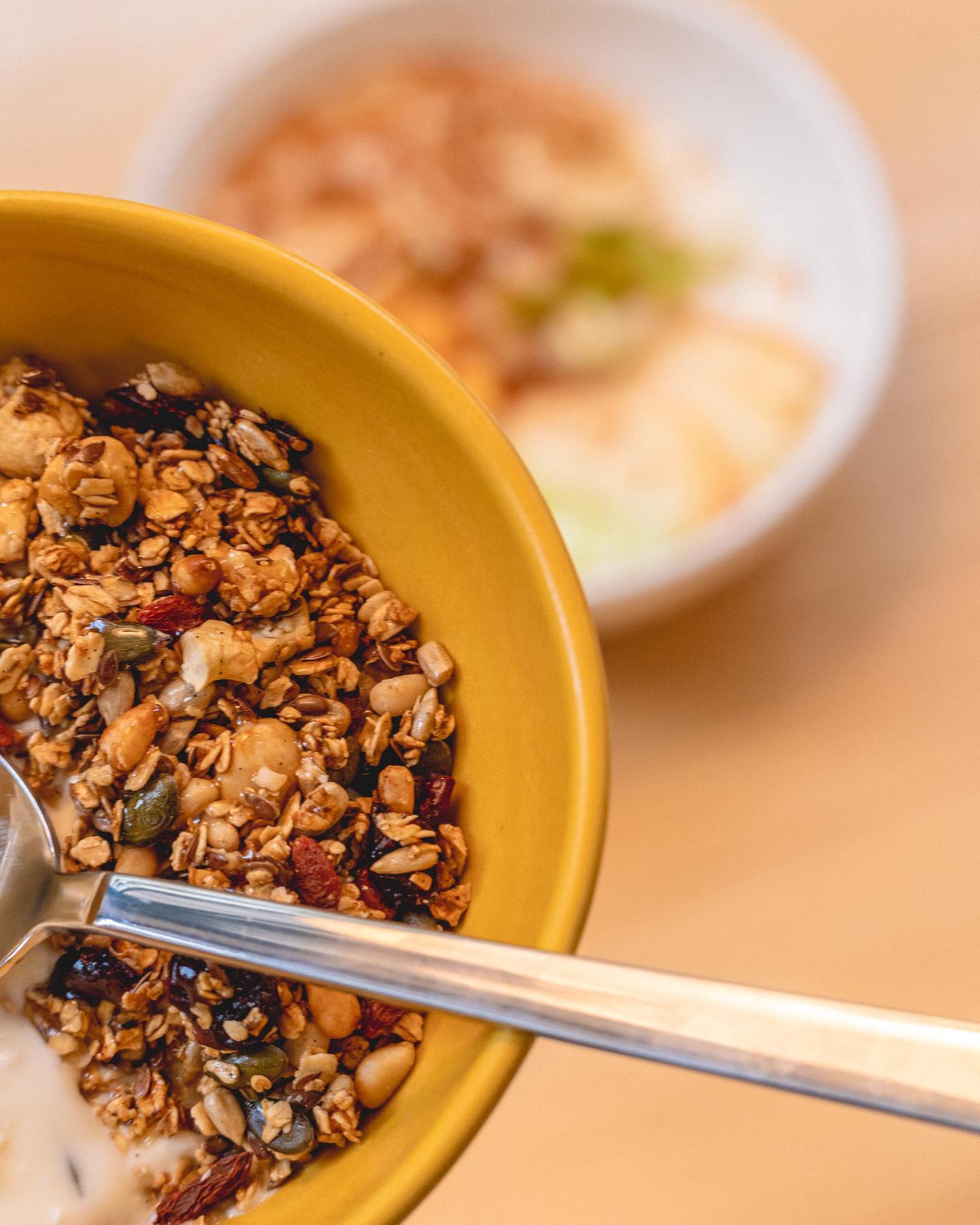 Breakfast + 75' Yoga Event