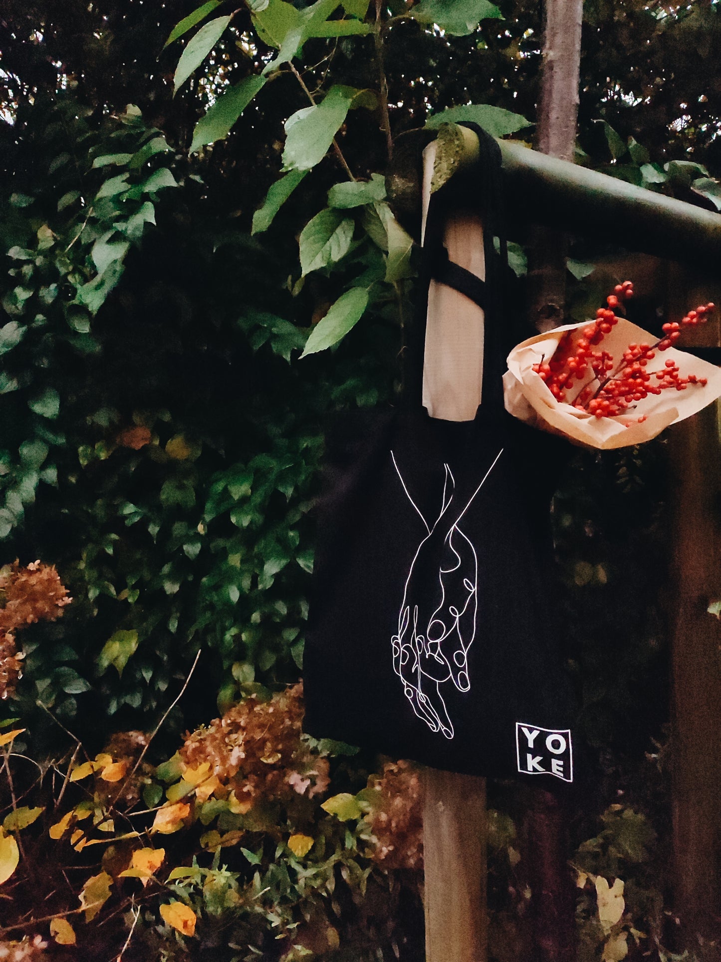 Tuya black bag